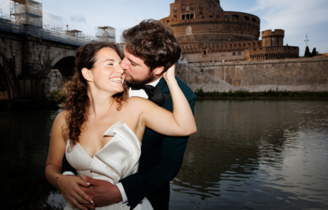 Wedding photoshoot at Castel Sant’Angelo, Rome Bride and groom during a wedding photoshoot at Castel Sant’Angelo in Rome