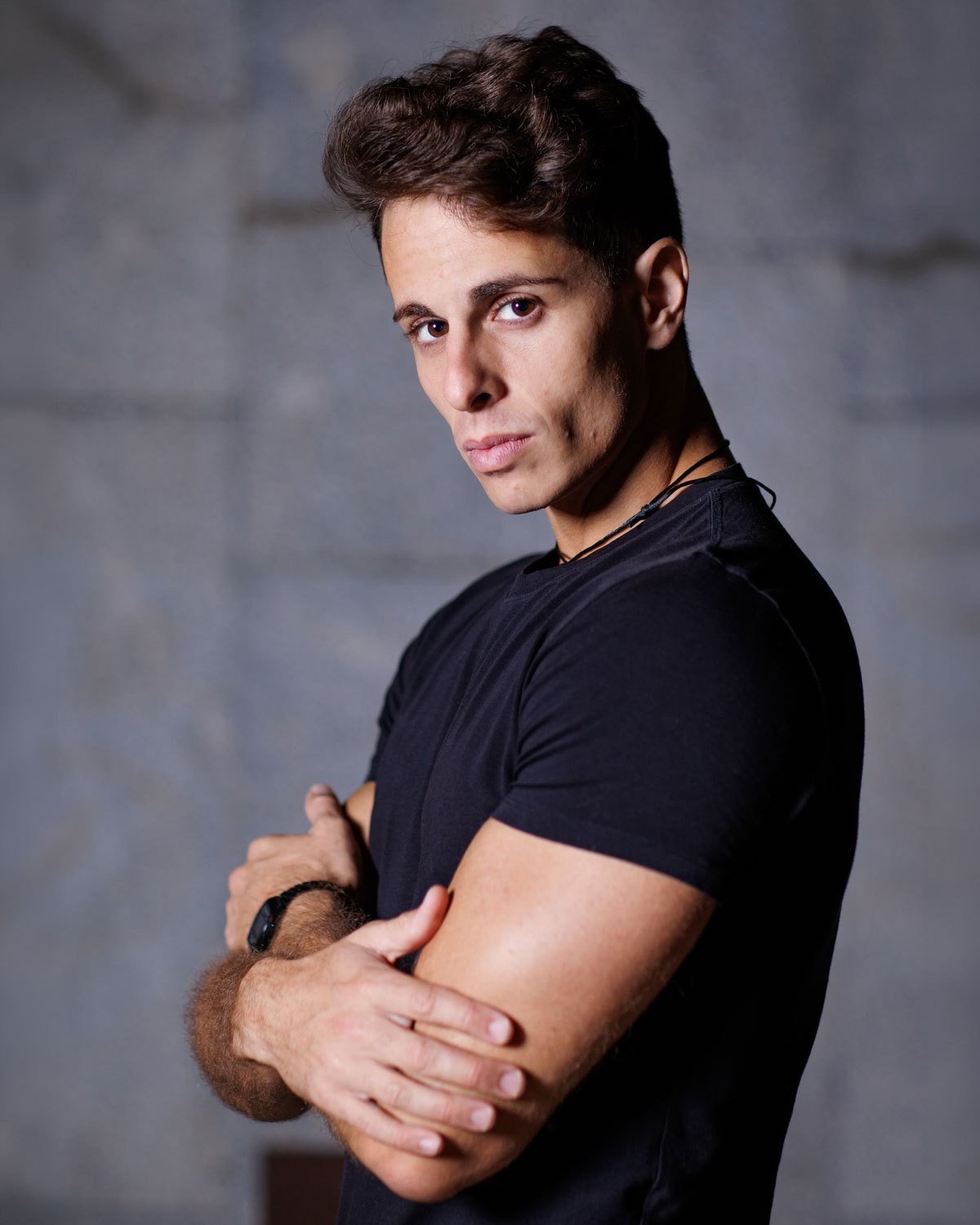 Alessandro Navarrino – natural headshot – Gian Luca Pallai Ritratto naturale di Alessandro Navarrino per book attore e casting a Roma